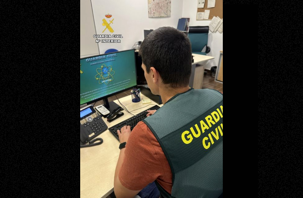 La Guardia Civil detiene a dos experimentados delincuentes por el robo de joyas en un domicilio de Aledo